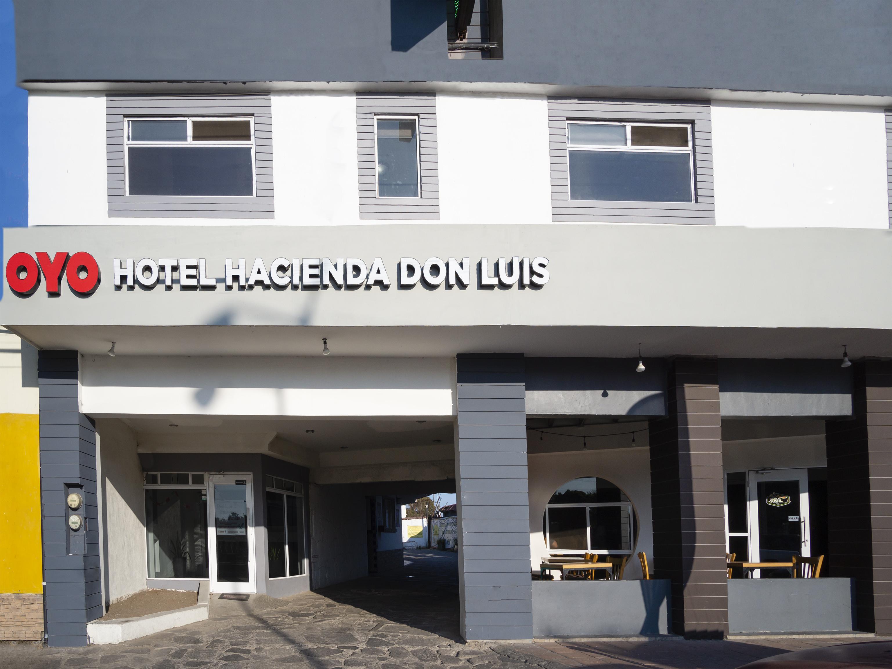 Oyo Hotel Hacienda Don Luis, Rosarito Exterior foto OYO Hotel Hacienda Don Luis